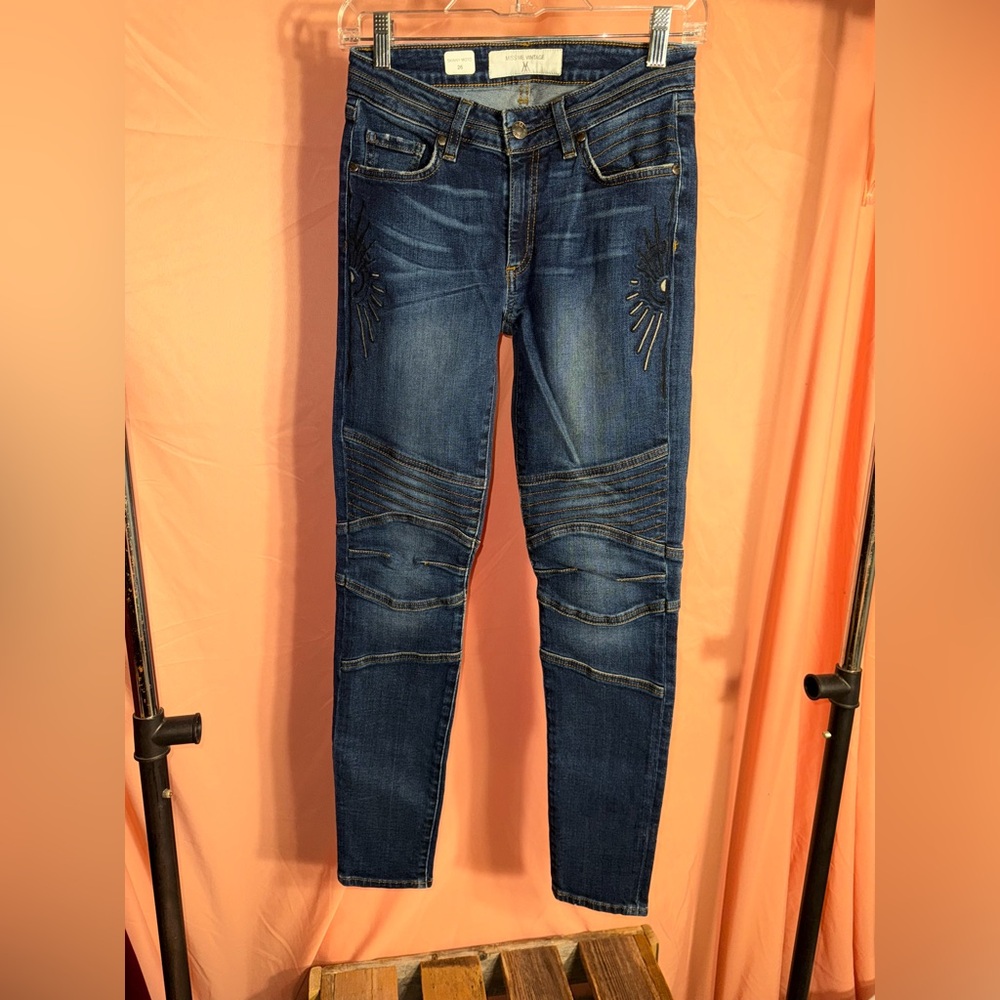 Miss Me Vintage 26
